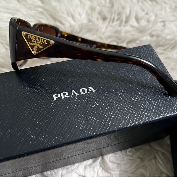 Prada Tortoise SPR 16L Sunglasses - Picture 4 of 11